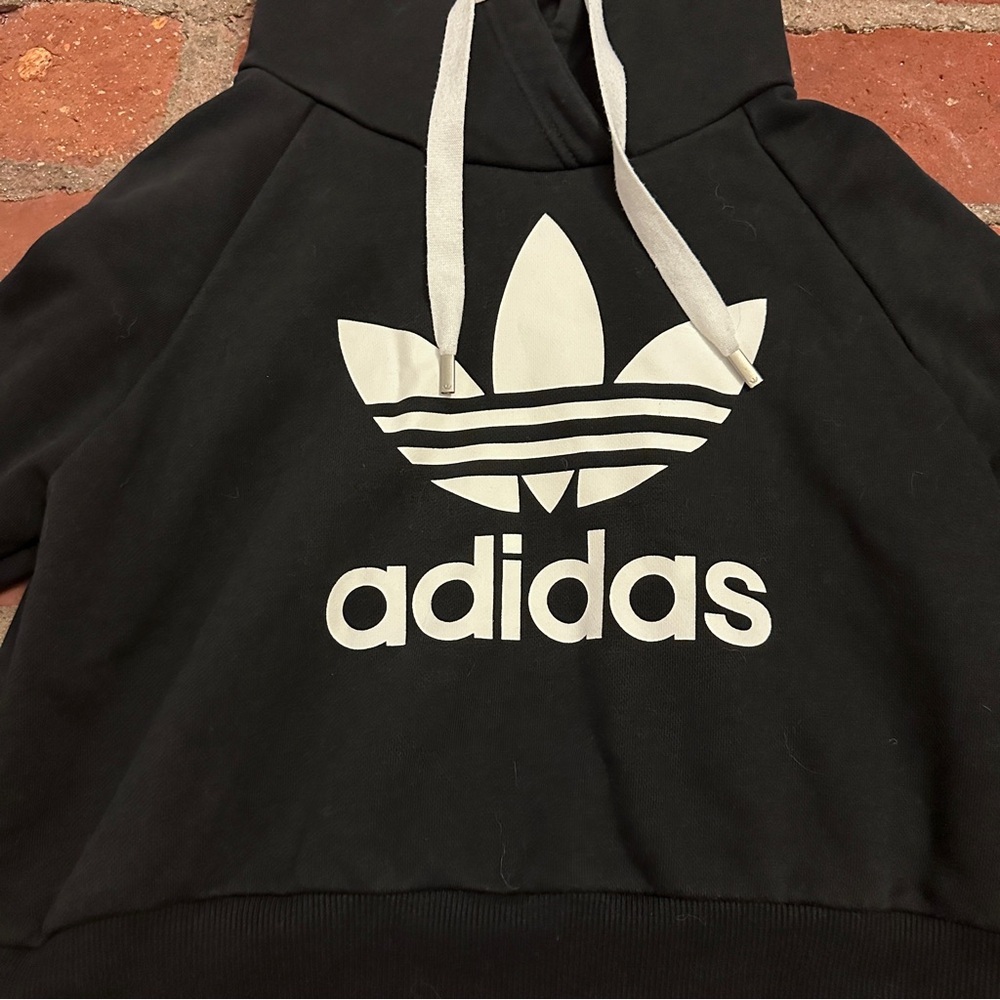 Adidas Trefoil Logo Cropped Hoodie Black White Womens Small Long Sleeve Cotton - Picture 2 of 16